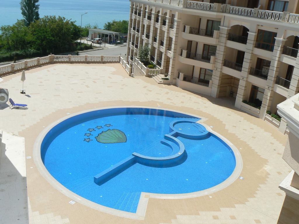 Cabacum Beach Private Apartaments Aranyhomok Kültér fotó
